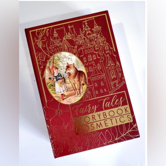 NEW! Little Red Riding Hood Cosmetic Storybook Eye Shadow - Picture 2 of 5